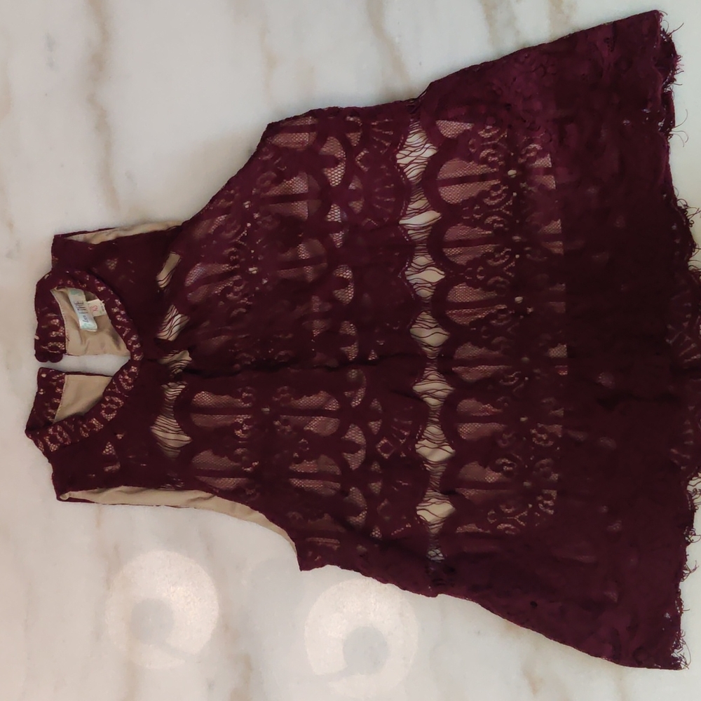 Lace crop top
